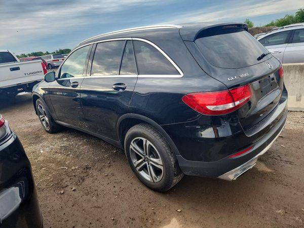 2019 MERCEDES-BENZ GLC GLC 300-4M