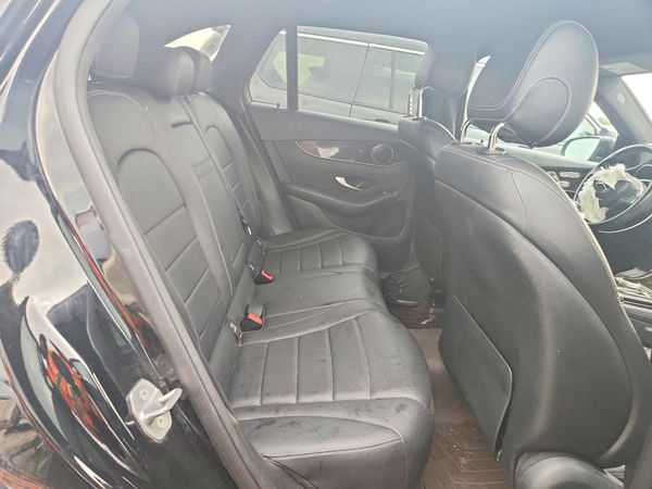 2019 MERCEDES-BENZ GLC GLC 300-4M