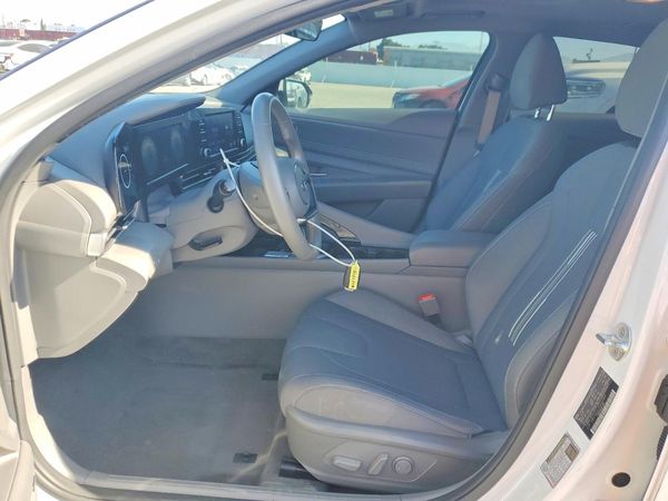 2021 HYUNDAI ELANTRA SEL w/ Premium Pkg
