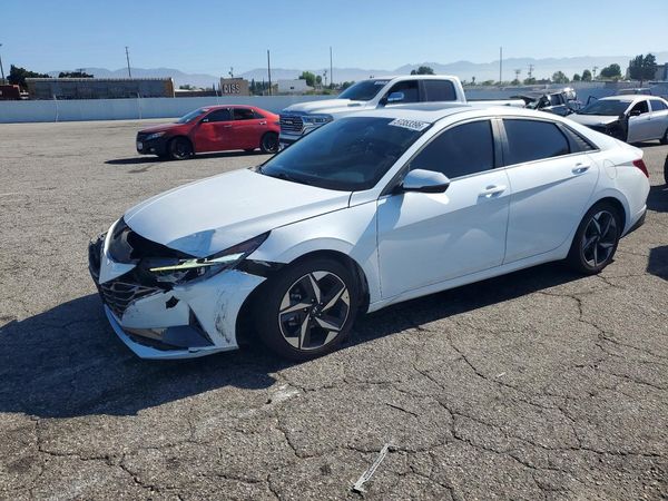 2021 HYUNDAI ELANTRA SEL w/ Premium Pkg