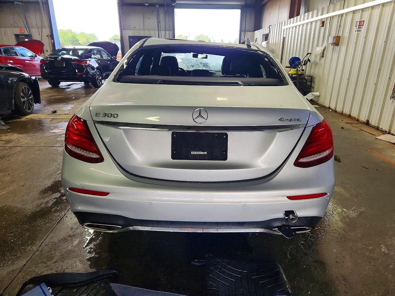 2017 MERCEDES-BENZ E E300-4M