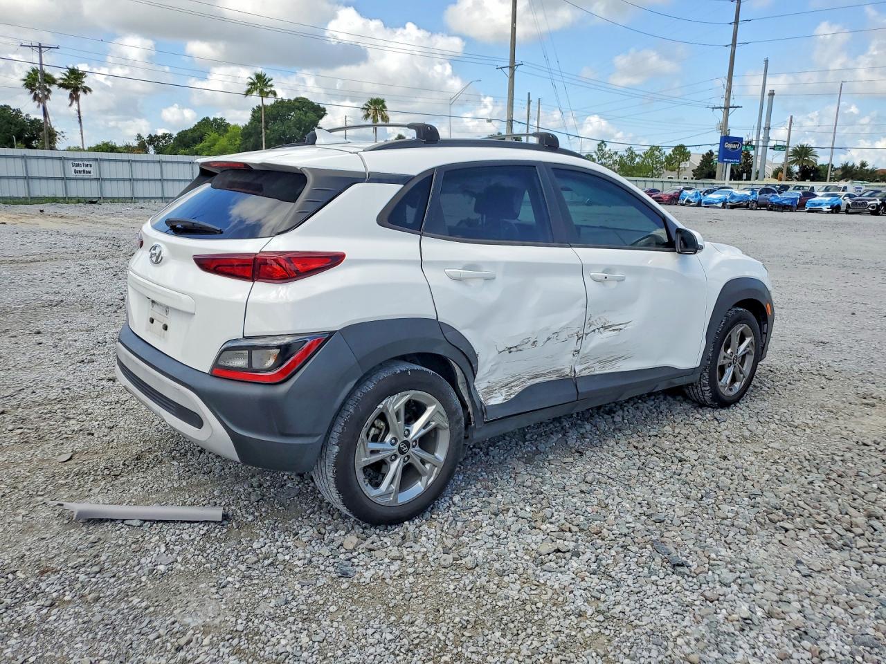 2022 HYUNDAI KONA