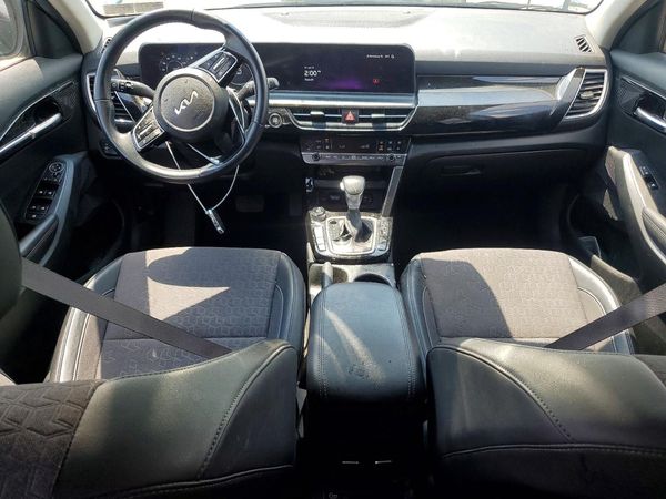 2024 KIA SELTOS S, X-Line