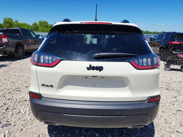 2019 JEEP CHEROKEE LATITUDE PLUS 4X4