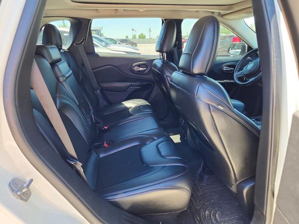 2019 JEEP CHEROKEE LATITUDE PLUS 4X4