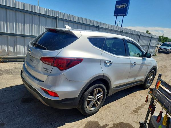 2017 HYUNDAI SANTA FE SPORT Base