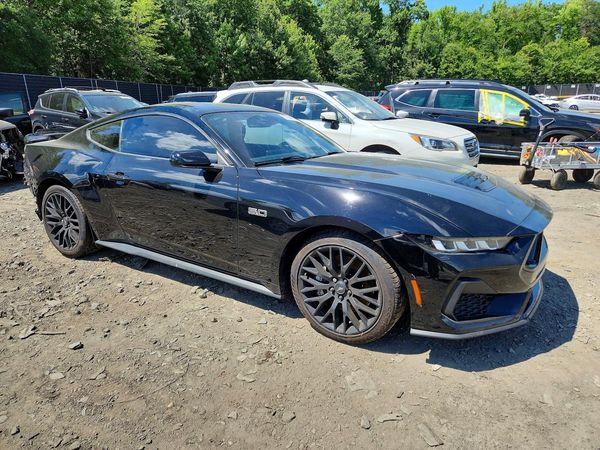 2024 FORD MUSTANG GT