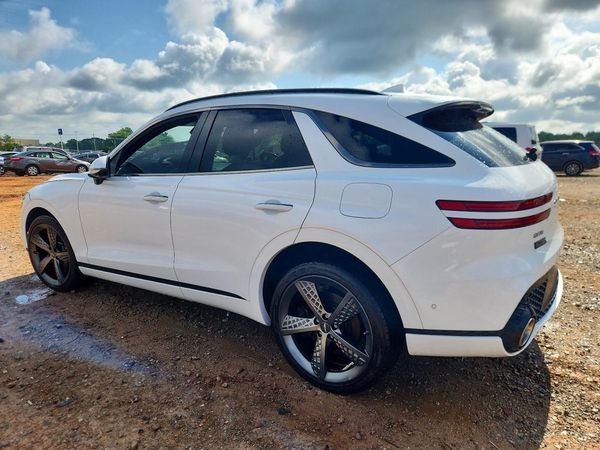 2023 GENESIS GV70