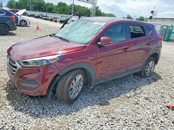 2017 HYUNDAI TUCSON SE (no options)