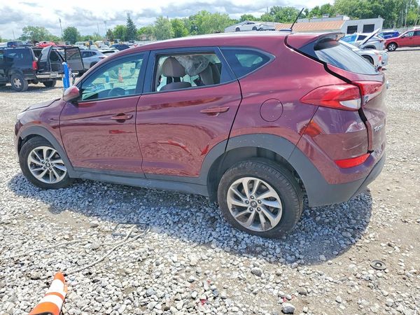 2017 HYUNDAI TUCSON SE (no options)