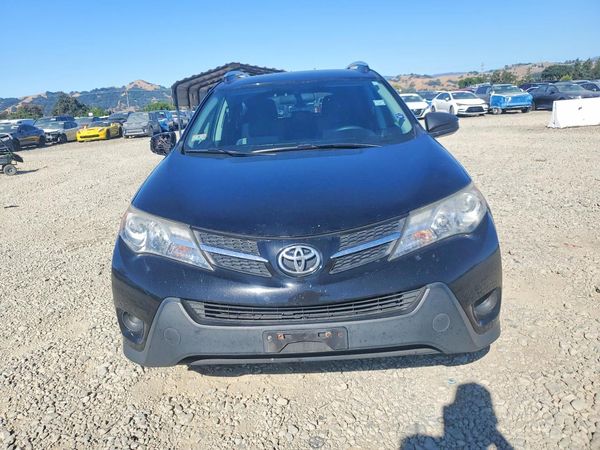 2015 TOYOTA RAV4
