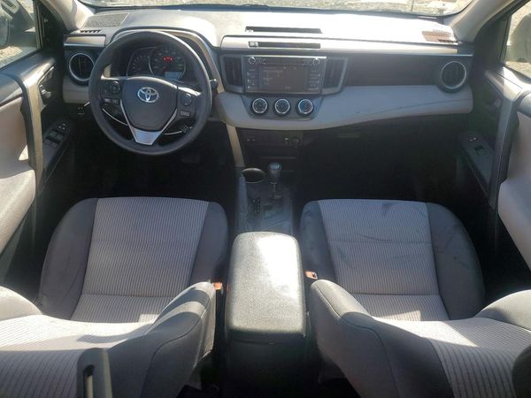 2015 TOYOTA RAV4