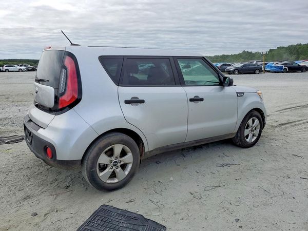 2019 KIA SOUL Base