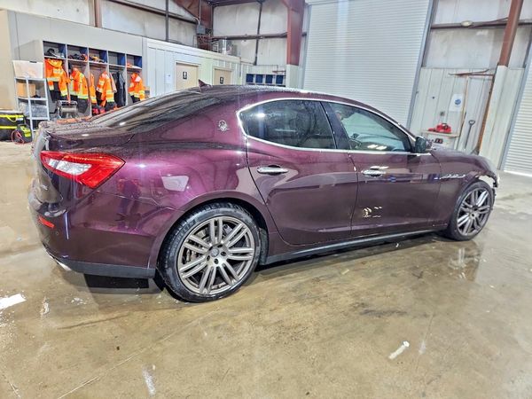 2017 MASERATI GHIBLI Luxury