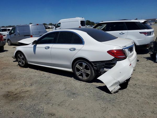 2017 MERCEDES-BENZ E E300-4M