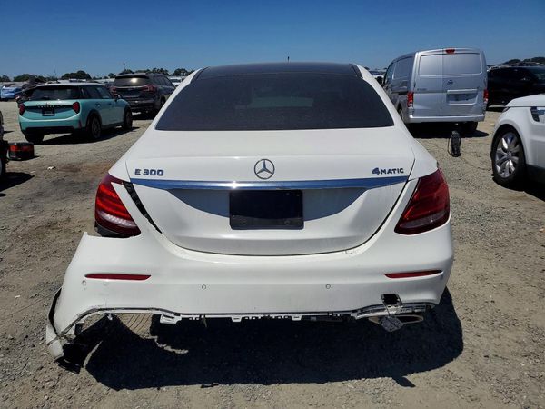 2017 MERCEDES-BENZ E E300-4M