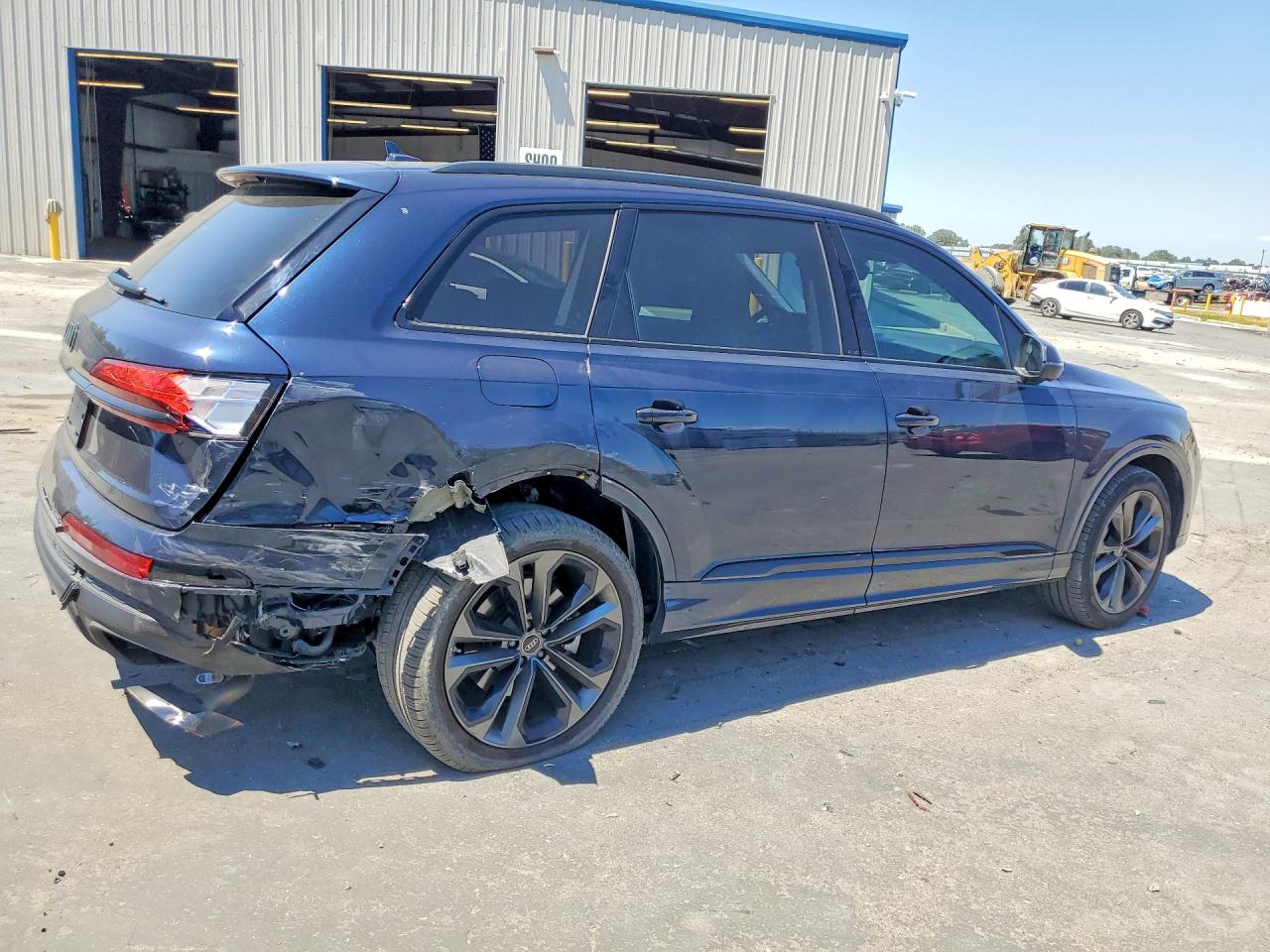 2025 AUDI Q7