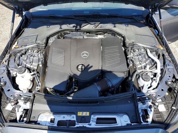 2025 MERCEDES-BENZ C C300