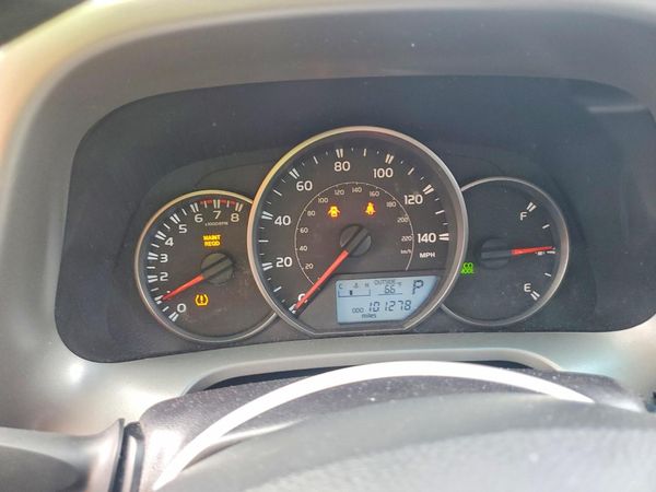 2016 TOYOTA RAV4 LE (X Grade)