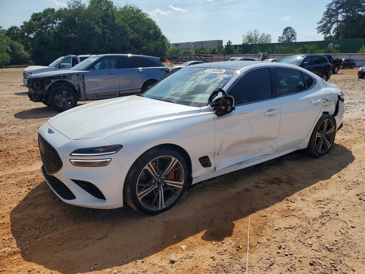 2025 GENESIS G70