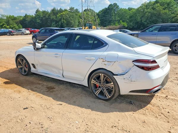 2025 GENESIS G70