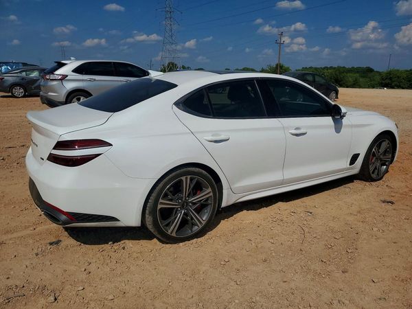 2025 GENESIS G70