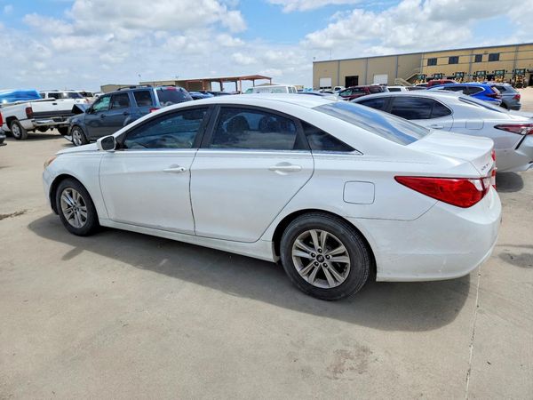 2013 HYUNDAI SONATA GLS/ GLS Popular