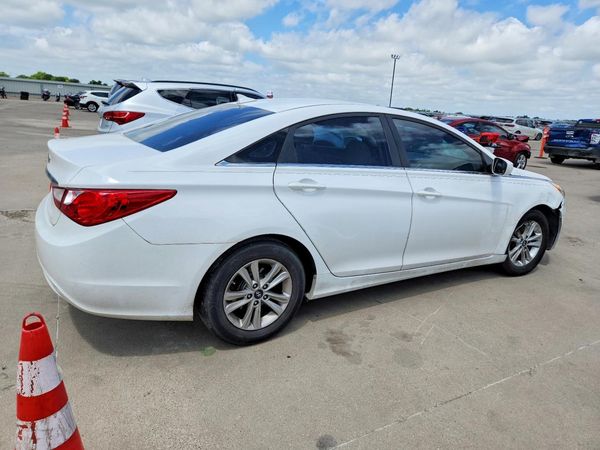 2013 HYUNDAI SONATA GLS/ GLS Popular