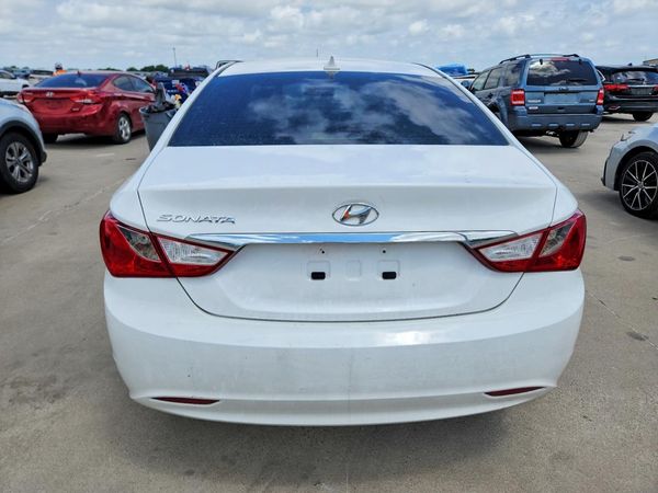 2013 HYUNDAI SONATA GLS/ GLS Popular