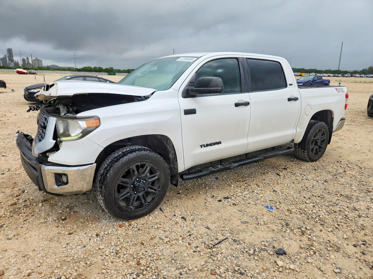 2020 TOYOTA TUNDRA SR5 Grade