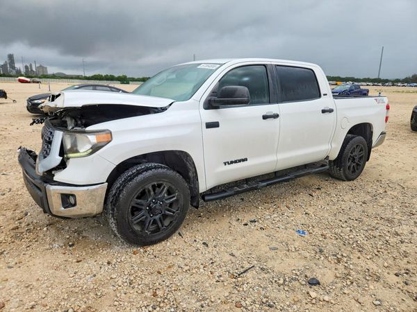 2020 TOYOTA TUNDRA SR5 Grade