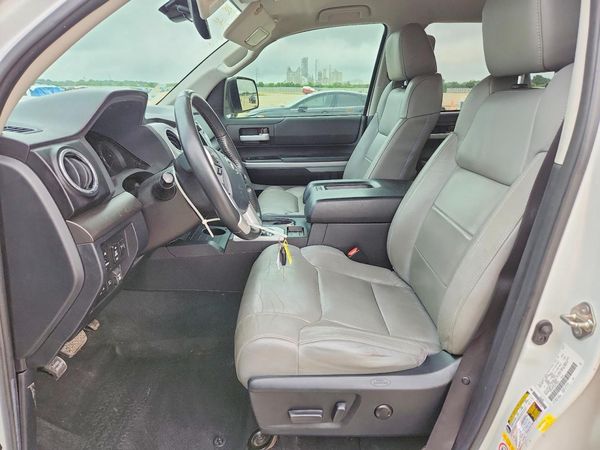 2020 TOYOTA TUNDRA SR5 Grade