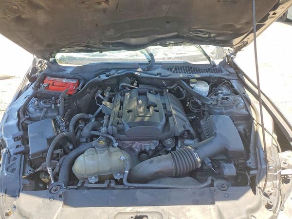2020 FORD MUSTANG I4 Convertible — Engine bay
