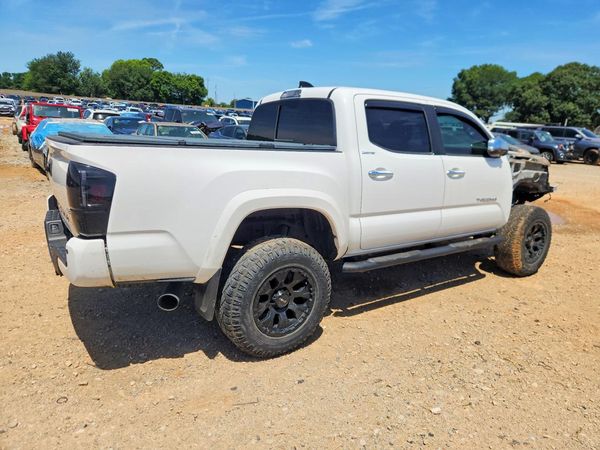 2020 TOYOTA TACOMA Limited