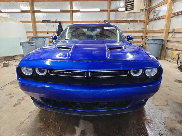 2018 DODGE CHALLENGER SXT