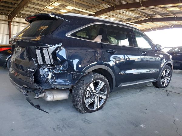 2023 KIA SORENTO