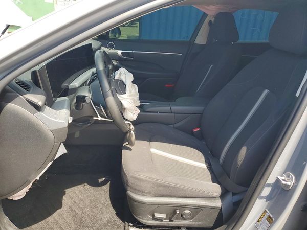 2025 HYUNDAI SONATA SEL Convenience