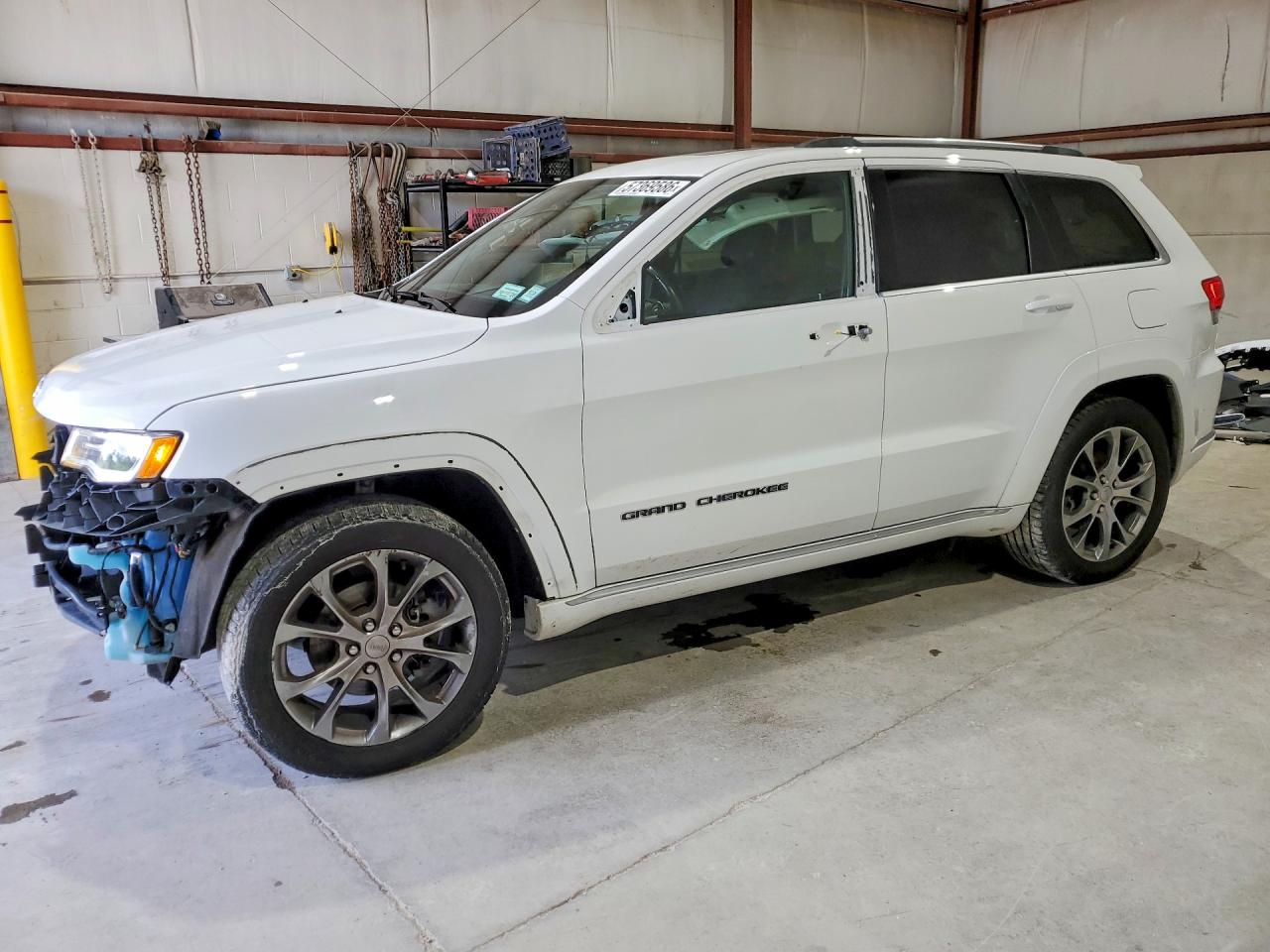 2020 JEEP GRAND CHEROKEE Summit