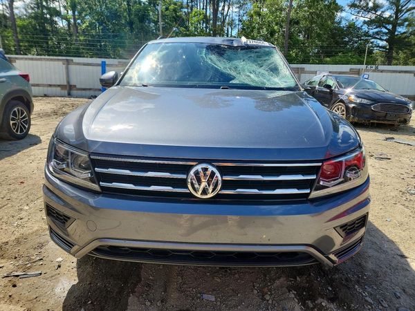 2018 VOLKSWAGEN TIGUAN