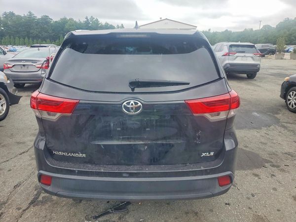 2018 TOYOTA HIGHLANDER SE/XLE