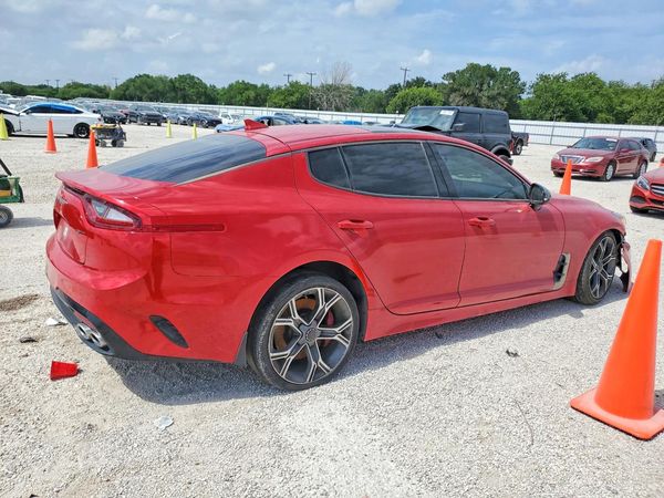 2018 KIA STINGER GT2