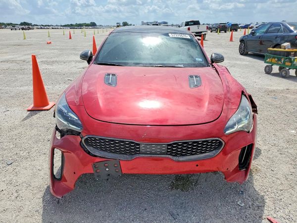 2018 KIA STINGER GT2