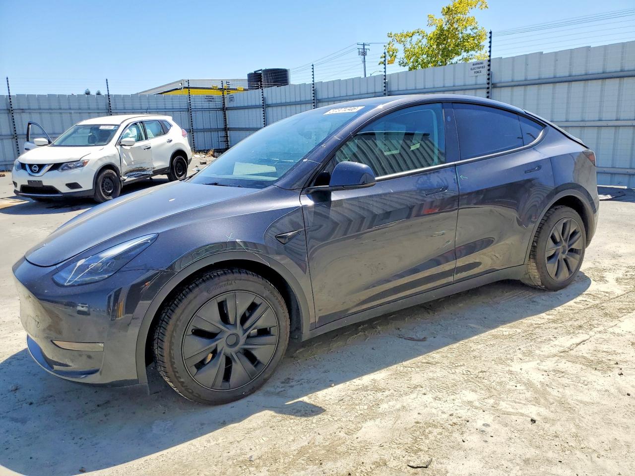 2024 TESLA MODEL Y