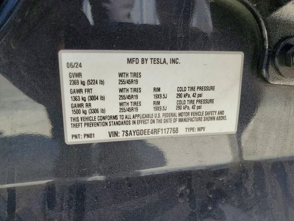 2024 TESLA MODEL Y