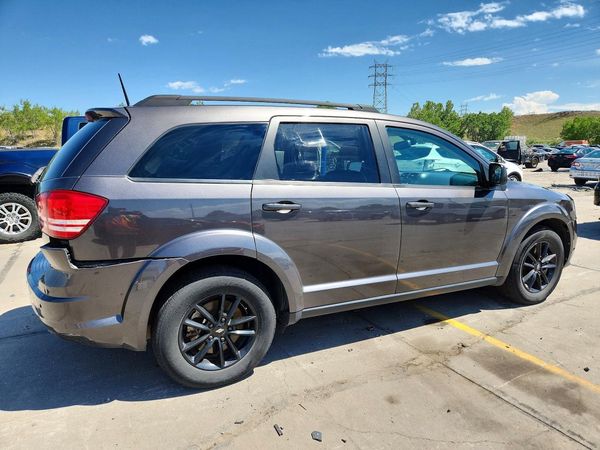 2020 DODGE JOURNEY SE