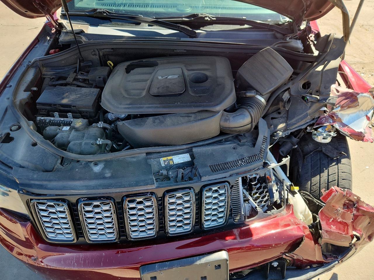 2017 JEEP GRAND CHEROKEE LAREDO 4X4