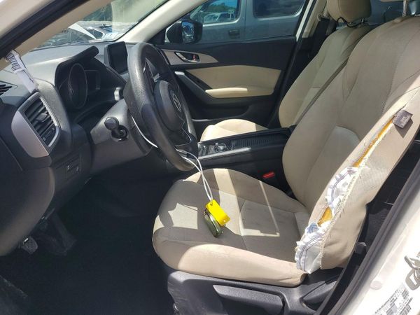 2018 MAZDA 3 Sport