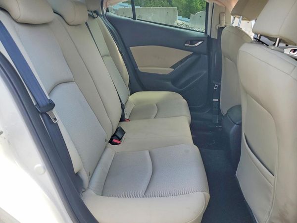 2018 MAZDA 3 Sport