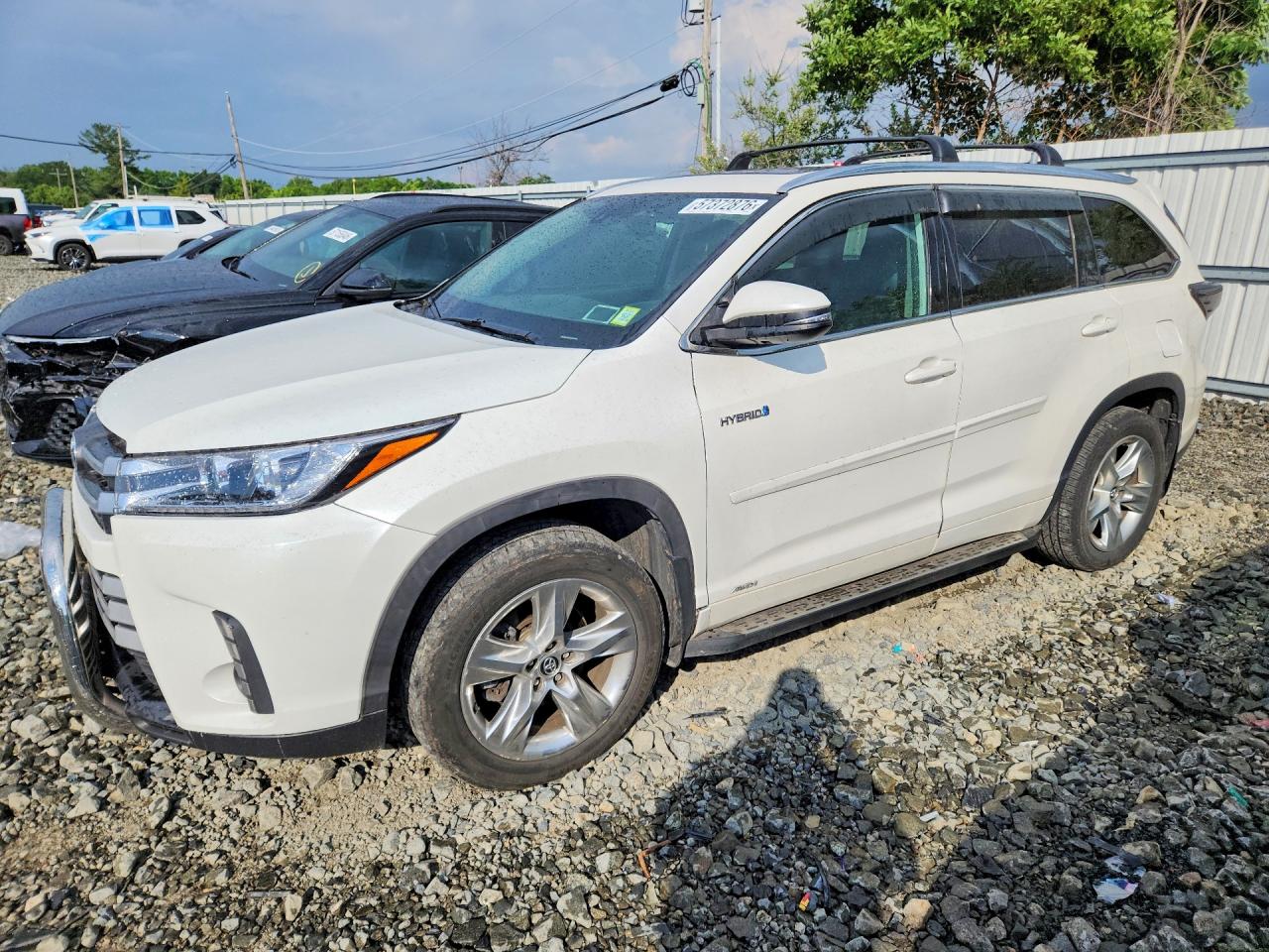 2016 TOYOTA HIGHLANDER Base/Hybrid