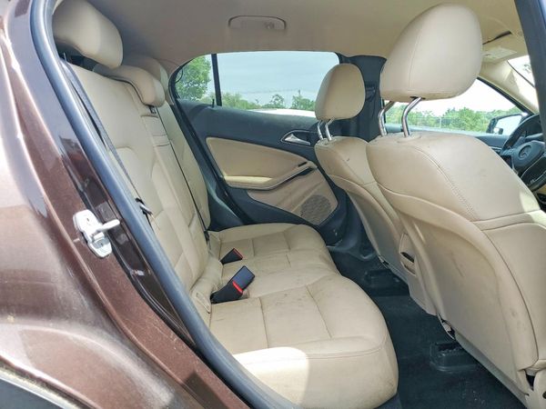 2015 MERCEDES-BENZ GLA GLA250 4-MATIC
